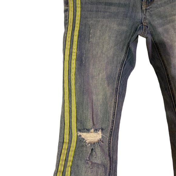 Jeans - Picture 4 of 5